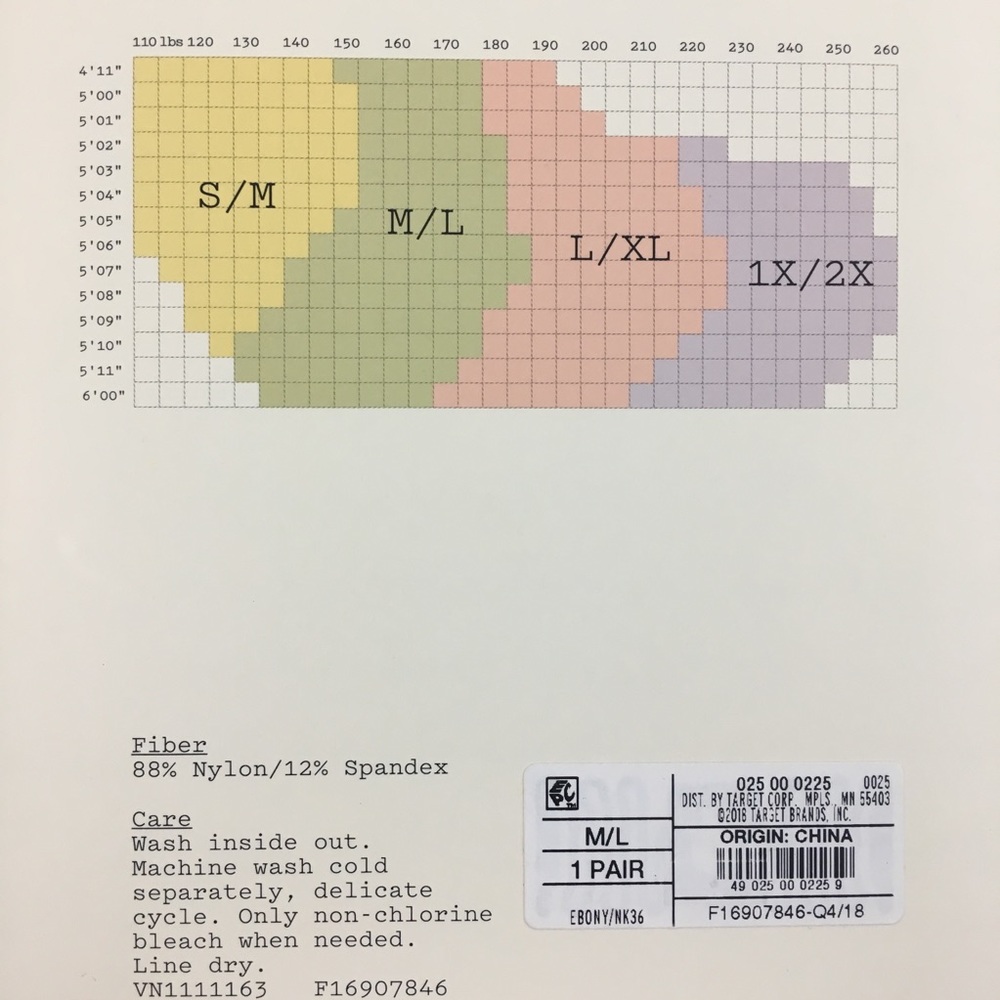 A New Day Black Fashion Tights Geometric Art Deco Triangles Pantyhose - Picture 4 of 6